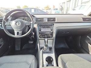 2015 Volkswagen Passat 2.0L TDI SE w/Sunroof/Nav (DSG) Sedan