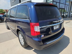 2014 Chrysler Town and Country Touring Front-wheel Drive LWB Passenger Van